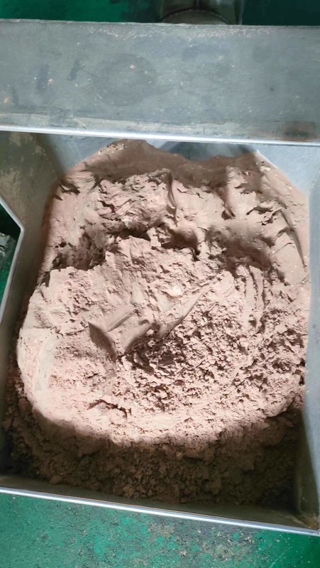 乾燥した動物性プラズマタンパク質が70.0%以上で製品を改良してください